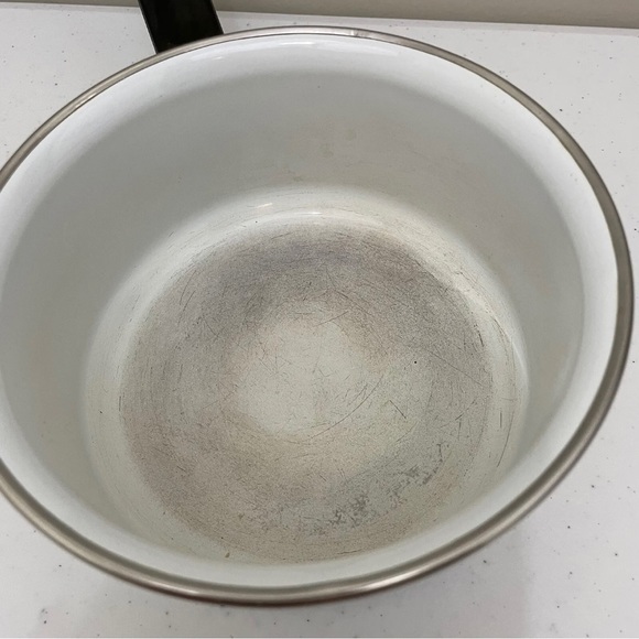 Vintage 1970s Retro Cookware Orange/Yellow Flowers Enamelware Pot Sauce Pan - Picture 7 of 10